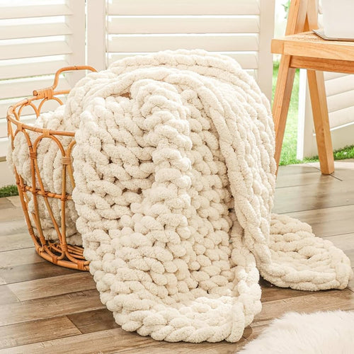 Chunky Knit Throw Blanket — Soft Oversized Knitted Throw for Sofa & Bed
