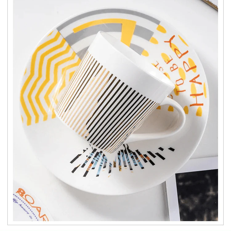 Luycho Anamorphic Mirror Reflection Cup | Locomotion Series Coffee & Tea Set - Quincelle.co