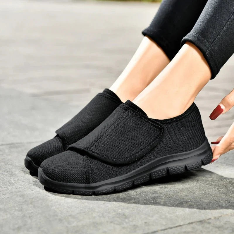 Women's Breathable Wide - Toe Walking Sneakers – Lightweight Non - Slip Cushioned Casual Shoes - Quincelle.co