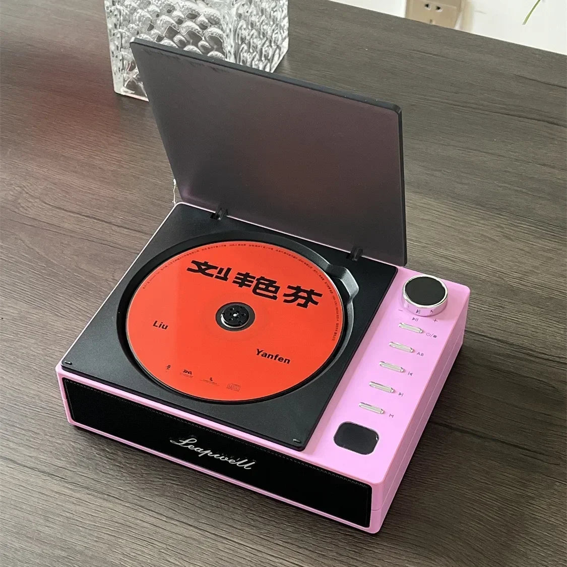 Portable CD Player Walkman Bluetooth 5.0 LCD Screen Built - In Speaker Anti - Skip USB - C Rechargeable Gift - Quincelle.co