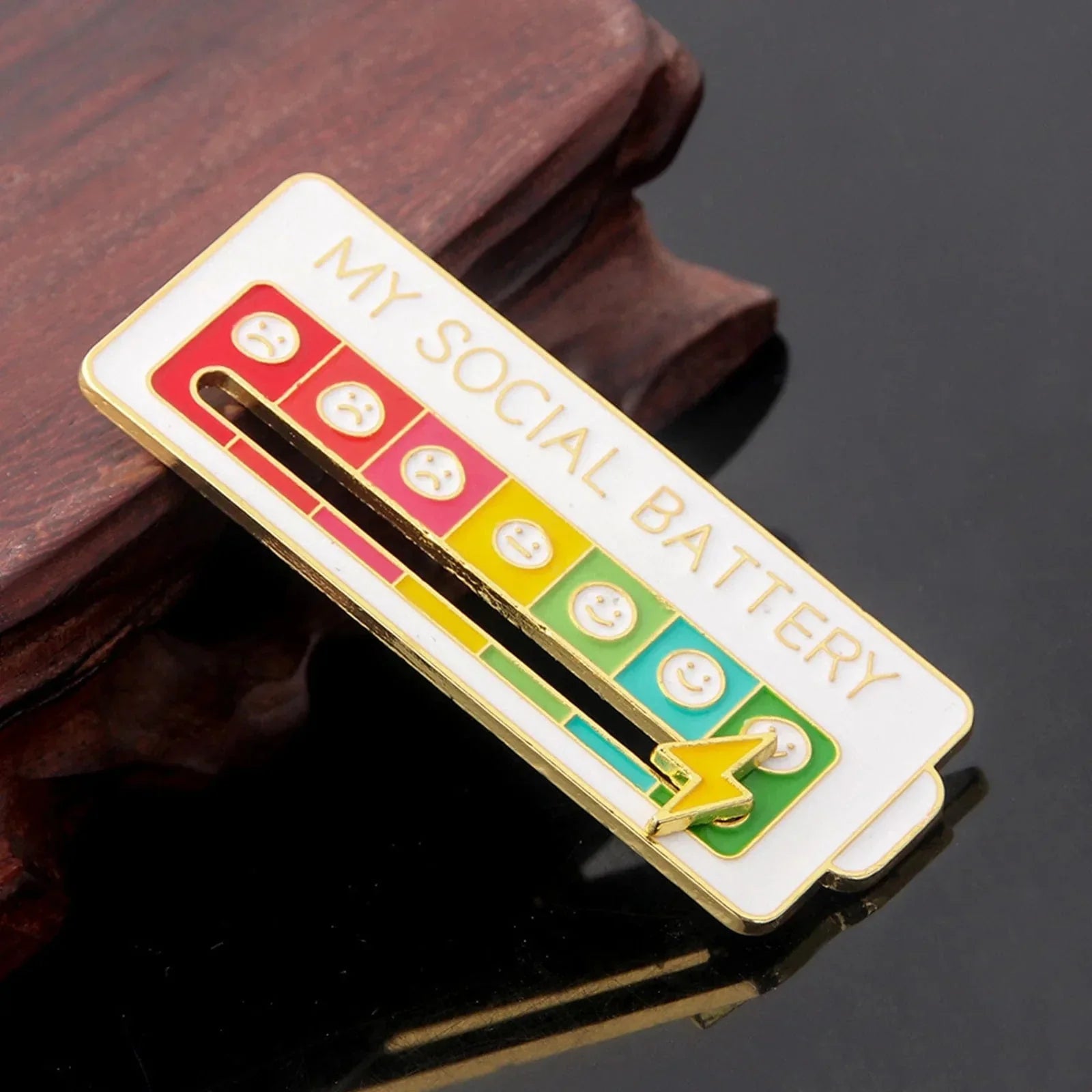 Quincelle Pins: Social Battery Mood Tracker — View 5