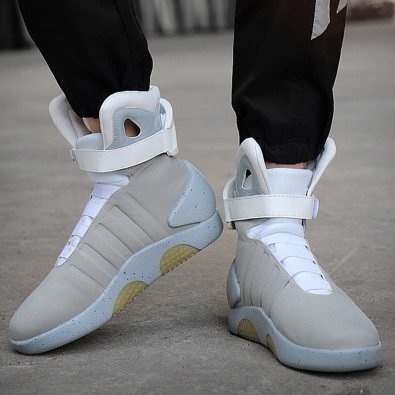Quincelle LED Sneaker Boots Back to the Future 2026 Edition 7-Color Re... — View 8