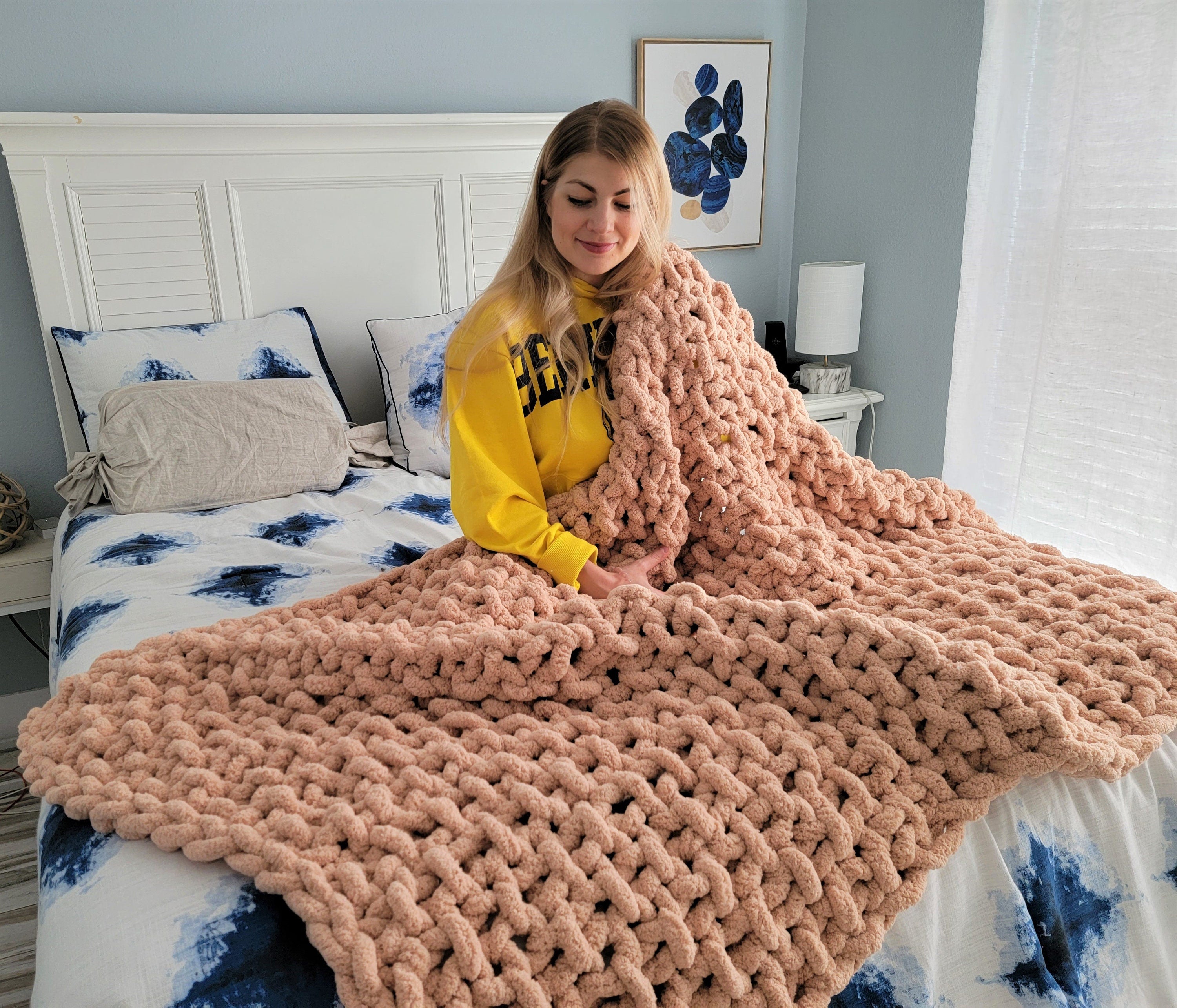 Chunky Knit Throw Blanket — Soft Oversized Knitted Throw for Sofa & Bed