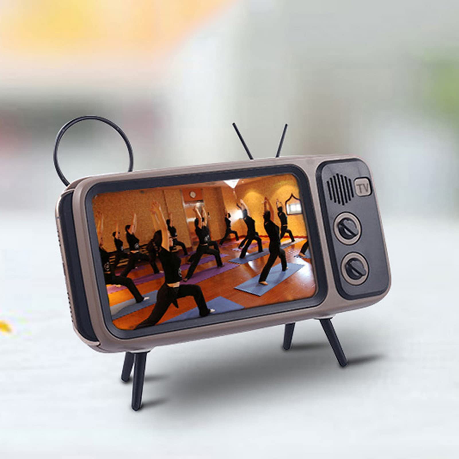 Retro Mini TV Bluetooth Speaker & Phone Holder | 2 - in - 1 Portable Wireless Audio - Quincelle.co